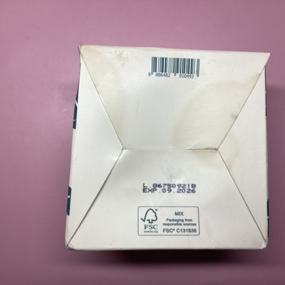 COCO & EVE Like A Virgin Coconut & Fig Hair Masque - 212ml - Picture 6 of 6